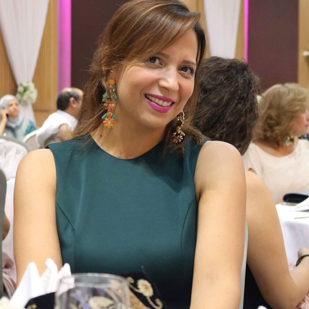 Meet your Posher, Yousra
